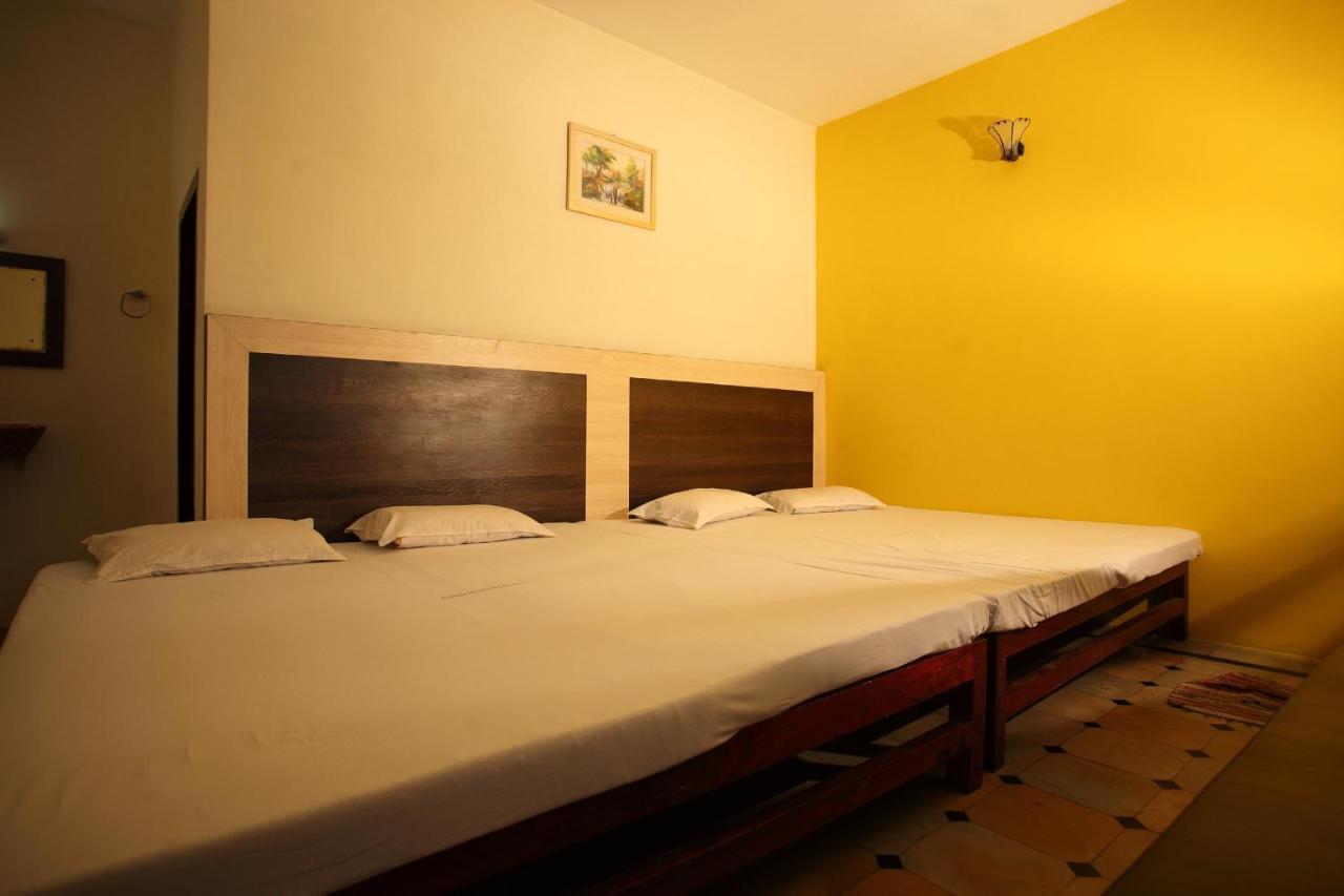 Hotel Siva Sakthi Tiruvannāmalai Екстериор снимка