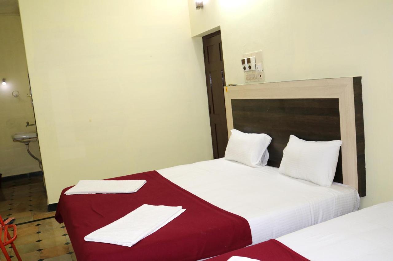 Hotel Siva Sakthi Tiruvannāmalai Екстериор снимка