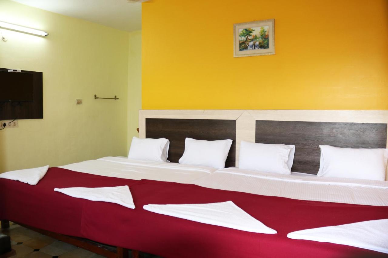 Hotel Siva Sakthi Tiruvannāmalai Екстериор снимка