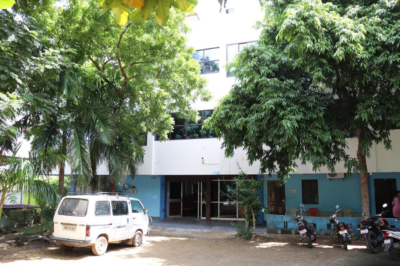 Hotel Siva Sakthi Tiruvannāmalai Екстериор снимка
