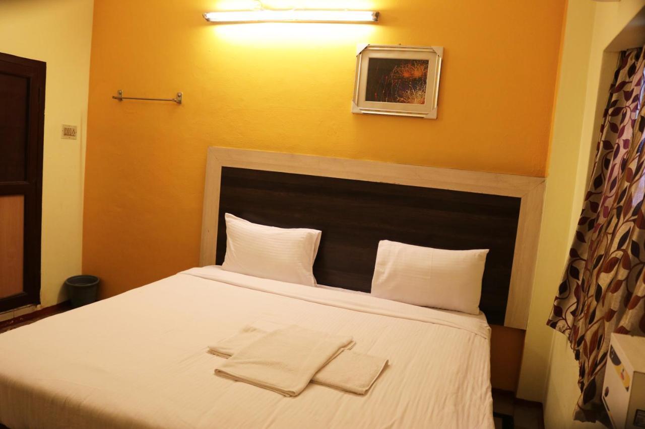 Hotel Siva Sakthi Tiruvannāmalai Екстериор снимка