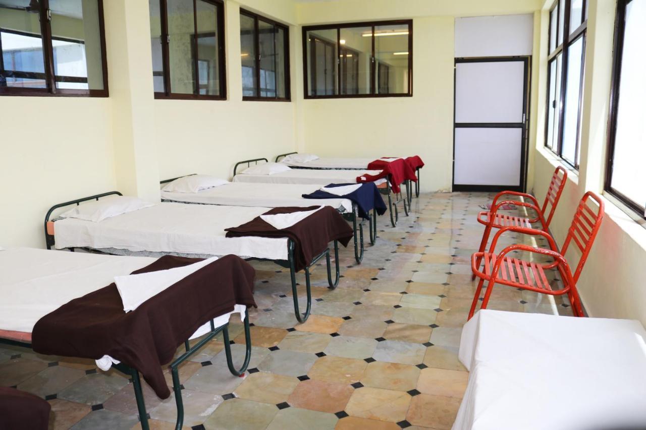 Hotel Siva Sakthi Tiruvannāmalai Екстериор снимка