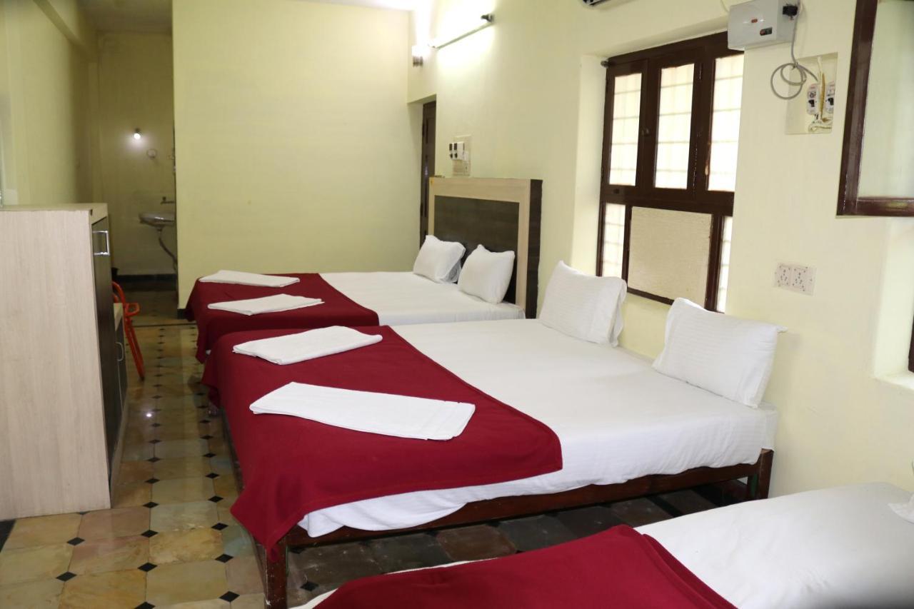 Hotel Siva Sakthi Tiruvannāmalai Екстериор снимка