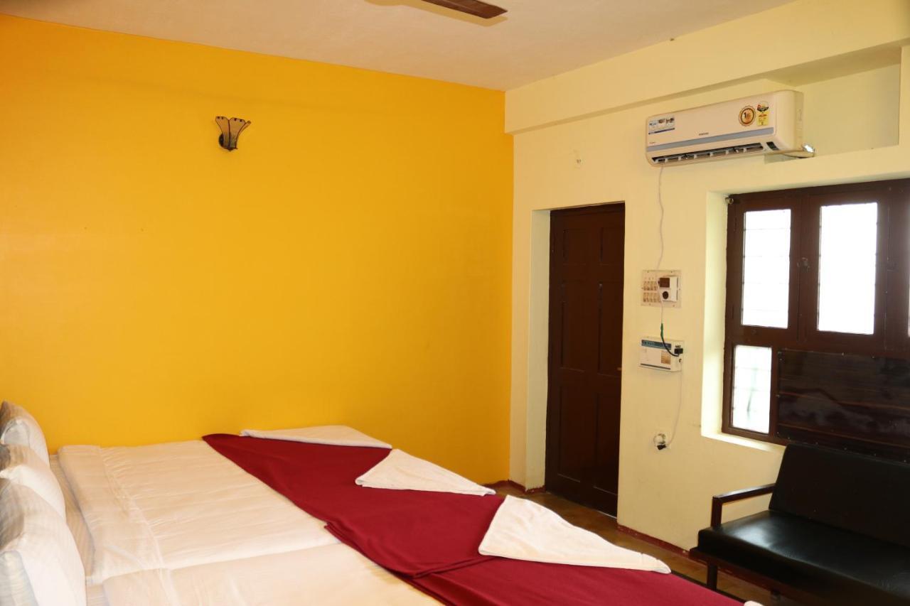 Hotel Siva Sakthi Tiruvannāmalai Екстериор снимка