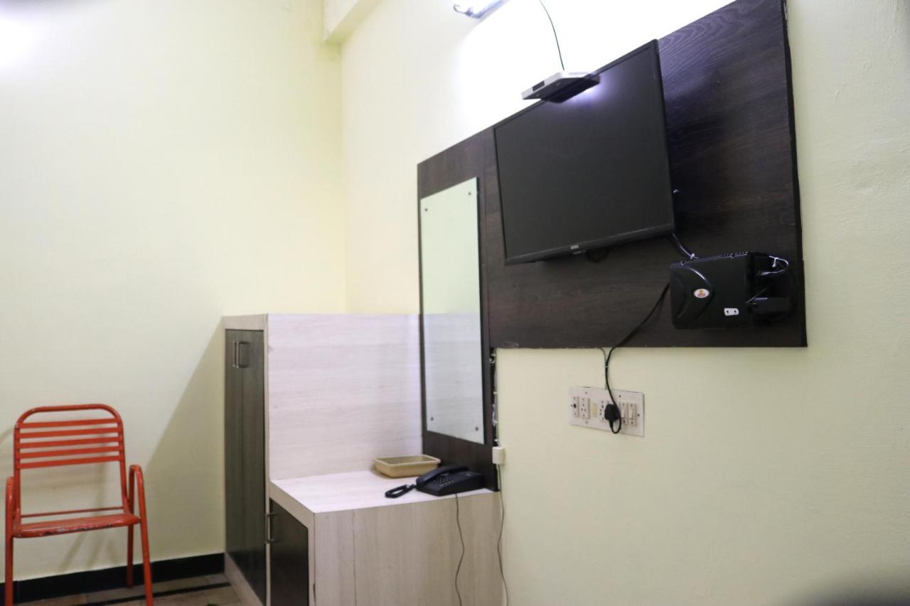 Hotel Siva Sakthi Tiruvannāmalai Екстериор снимка